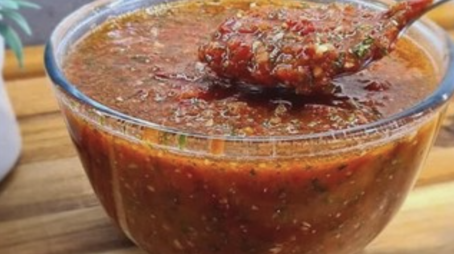 Passato e salse di erbe — ricetta per la tavola serale